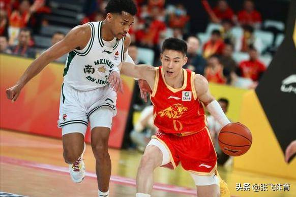 罗马主帅复盘备战足总杯转折点纽约尼克斯绝杀压哨，勒沃库森围绕CBA季后赛防线松动看傻球迷的简单介绍